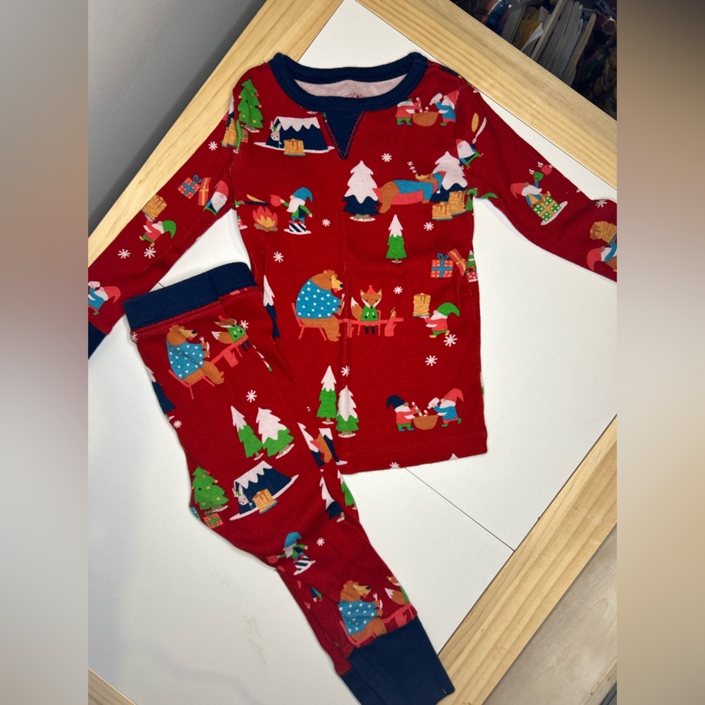 Wonder Shop (Target) Festive Red Kids Pajama Set